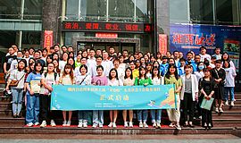 湘西121个乡镇社工站启动“开绘啦”儿童社工项目
